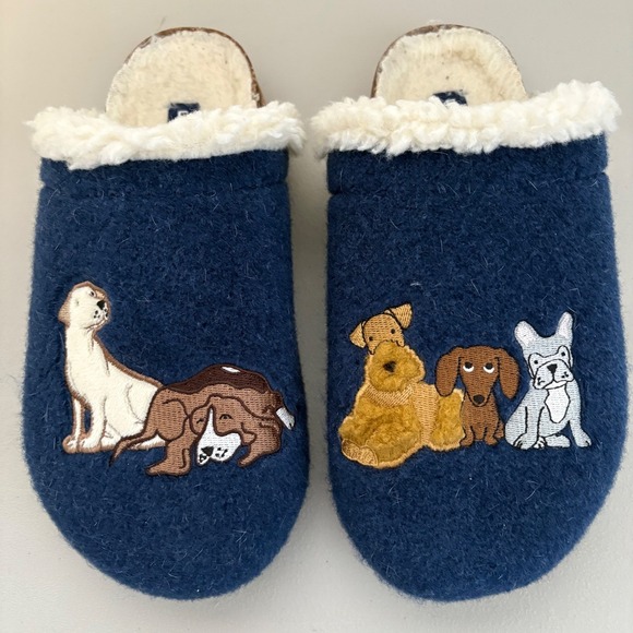 Lands End Shoes - Lands End Women's Cozy Blue Embroidered Dog Slippers Sherpa Lined Sz 9B Comfy